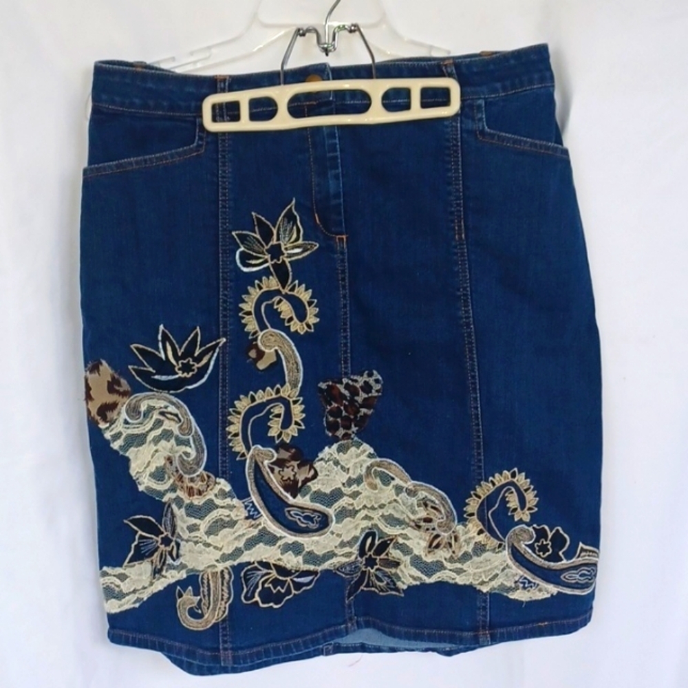 MONROE & MAIN Embellised Denim Pencil Skirt, sz L, 33" waist,  22" long